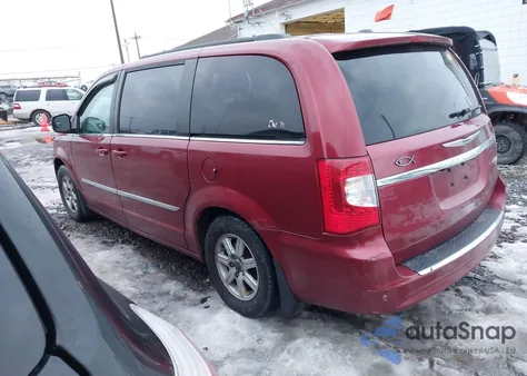 2012 Chrysler Town & Country Touring z USA, uszkodzony, nr VIN 2C4RC1BG9CR368671